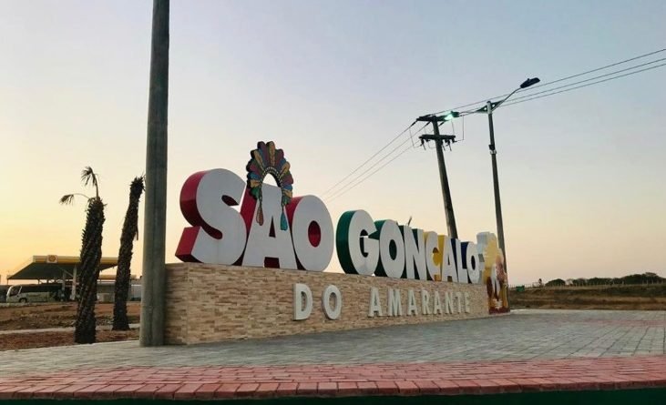 Cidades do Ceará restringem entradas de visitantes em ação contra coronavírus