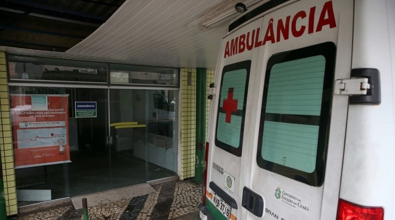 MPCE quer explicações da Sesa sobre desmontagem de hospital de campanha em Fortaleza