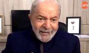 Lula pede desculpas por ter dito "ainda bem que a natureza criou o coronavírus"