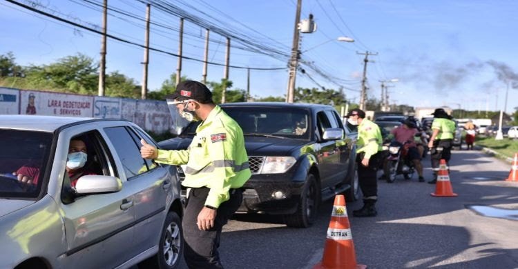 Caucaia intensifica ações com barreiras sanitárias 24h