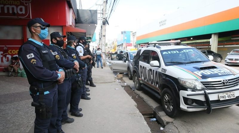 Em dois dias, 30 lojas são fechadas e 28 pessoas vão à delegacia por furar lockdown em Caucaia