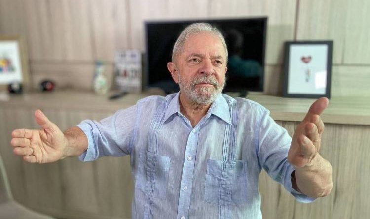 Em entrevista, Lula critica Bolsonaro e Ciro e comenta Lava Jato