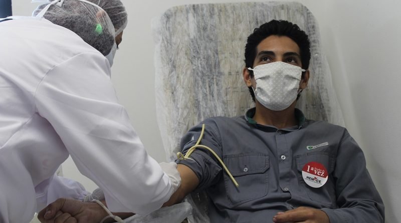 Empregados da CSP realizam doações de plasma convalescente ao Hemoce para tratamentos da Covid-19