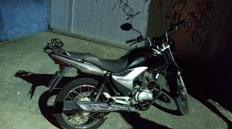 Motociclista tem veículo furtado e recupera após ver anúncio de venda na internet