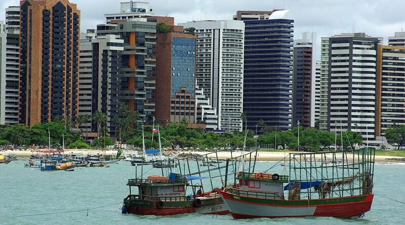 Fortaleza tem maior PIB do Nordeste e Caucaia é a terceira cidade mais rica do estado