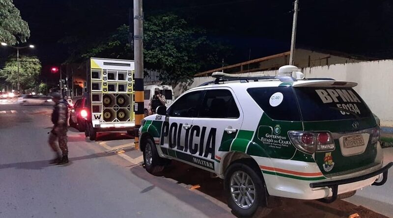 Polícia Ambiental apreende paredão de som em Juazeiro do Norte