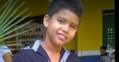 Estudante de 13 anos morre em Bela Cruz após choque com celular na tomada