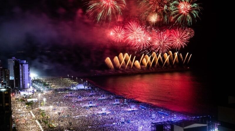 Praia de Iracema terá Aterro fechado e operação para coibir festas de Réveillon