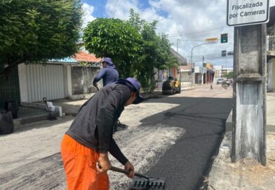 Caucaia intensifica operação tapa-buraco e avança em ações de infraestrutura